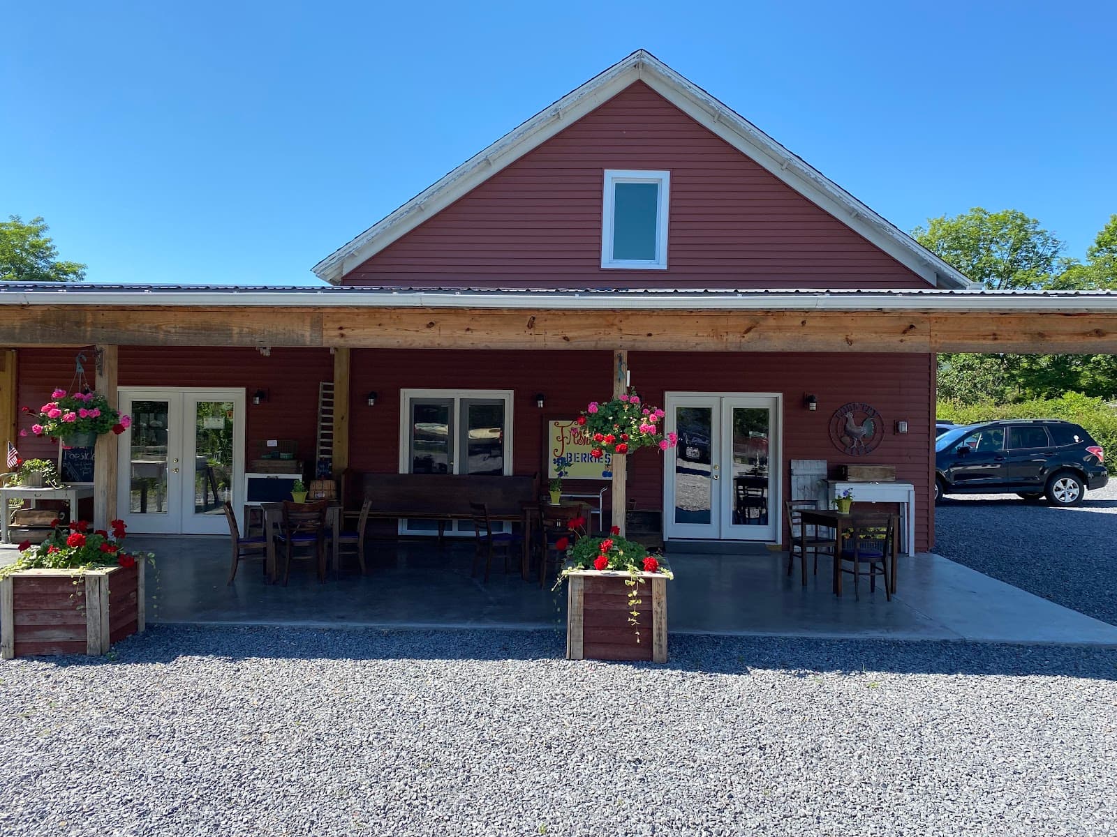 Mangus Farms u-pick farm